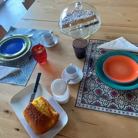 Fuoridicampo Blu Agroturismo Roncovetro